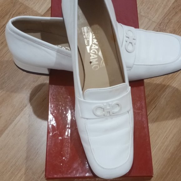 Salvatore Ferragamo Loafers - Picture 4 of 6